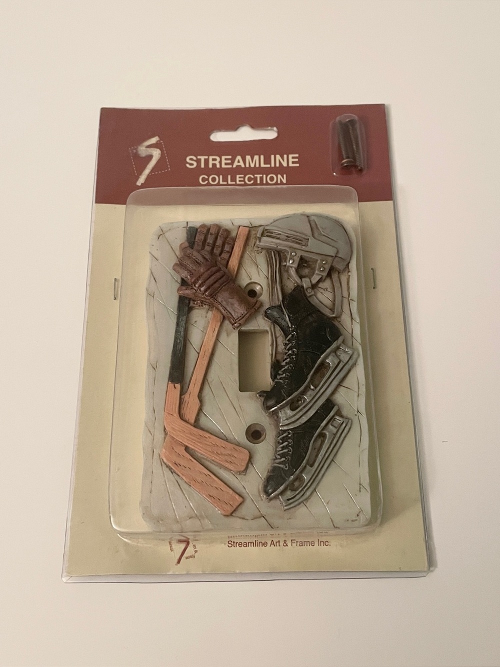 Vintage Streamline Ice Hockey Single Toggle Light Switch Plate